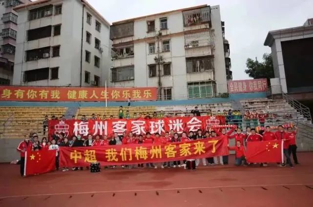 免费一区二区三区久久
